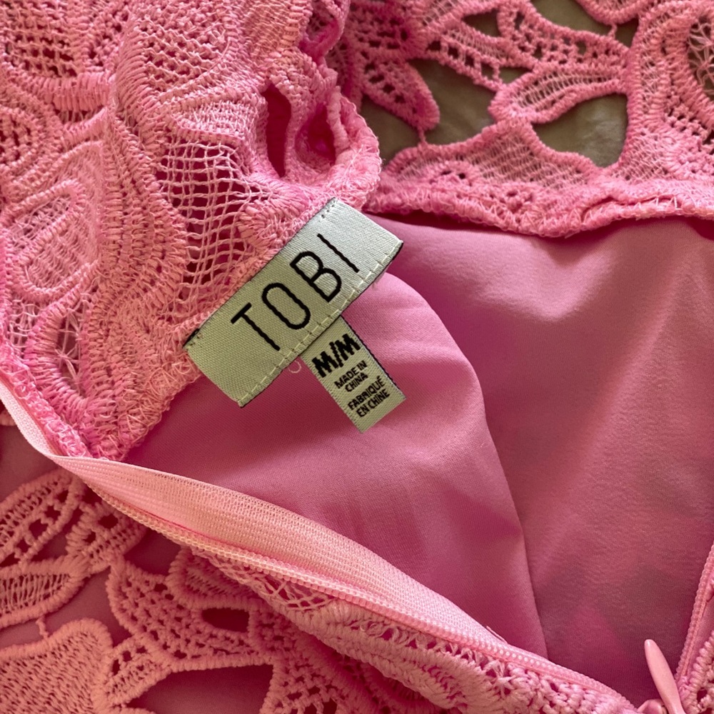 🍓NWT TOBI Dress! - Picture 3 of 10